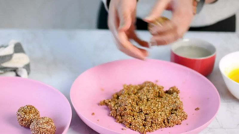 Image of the recipe cooking step-1-11 for Til Laddu - Tilgul (Sesame Seeds Laddu)