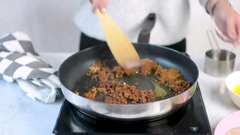 Image of the recipe cooking step-1-6 for Til Laddu - Tilgul (Sesame Seeds Laddu)