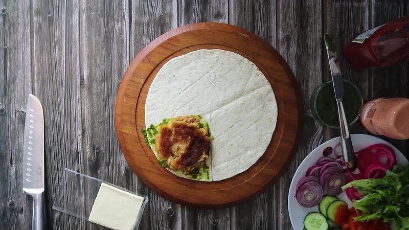 Image of the recipe cooking step-1-2 for TikTok Tortilla Wrap Hack (6 Vegetarian Filling Ideas)