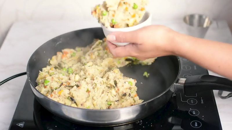 Image of the recipe cooking step-2-17 for Upma Recipe - How to make Rava Upma