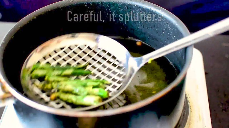 Image of the recipe cooking step-4-2 for Vada Pav Recipe (Mumbai Style)
