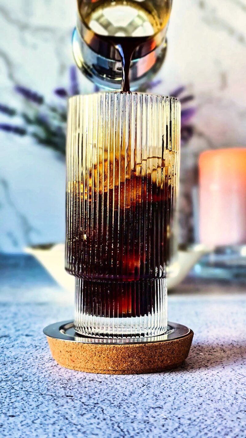 Image of the recipe cooking step-1-4 for Vanilla Iced Latte Recipe (Easy & Creamy)