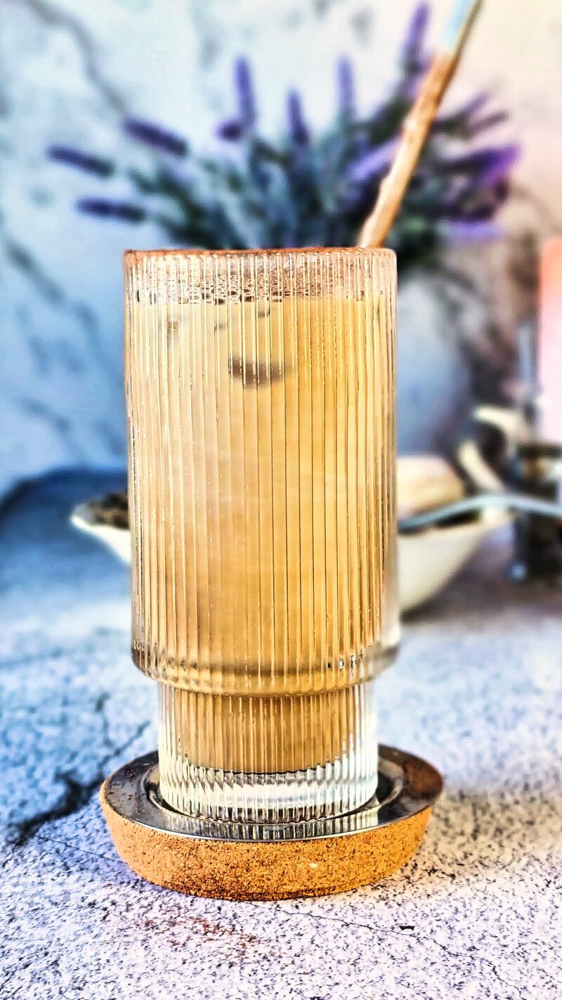 Image of the recipe cooking step-1-7 for Vanilla Iced Latte Recipe (Easy & Creamy)