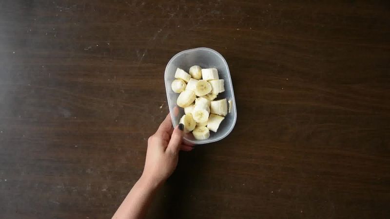 Image of the recipe cooking step-1-1 for Vegan Honeydew Melon Banana Ice Cream 