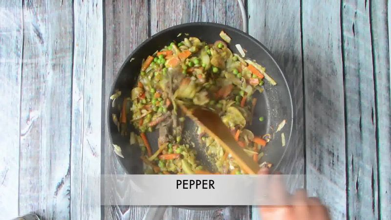 Image of the recipe cooking step-1-8 for Vegan Thai Green Curry Vegetable Noodles (Video Recipe)