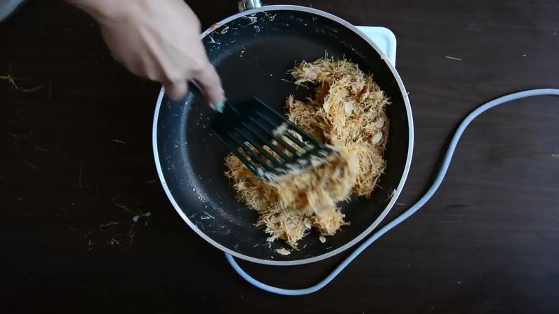 Image of the recipe cooking step-1-6 for Vermicelli Bird's Nests - Sevai Indian Dessert Recipe