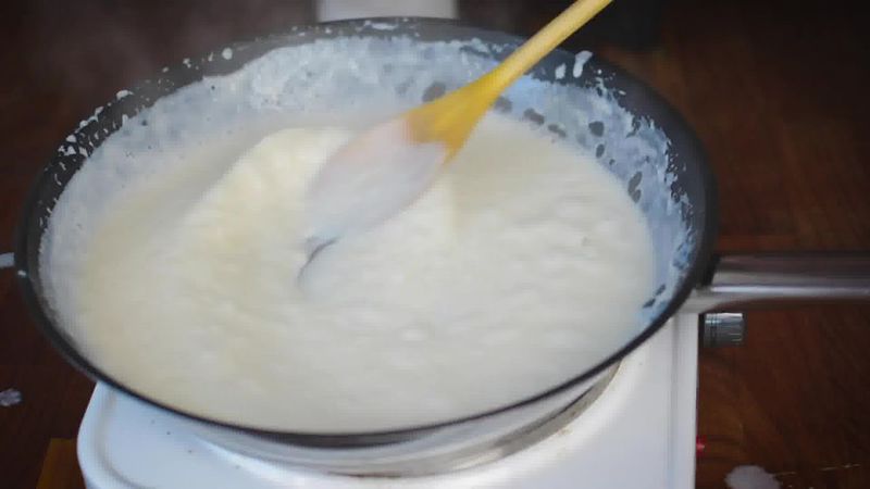 Image of the recipe cooking step-3-6 for White Sauce Pasta Recipe (Béchamel Sauce Pasta)