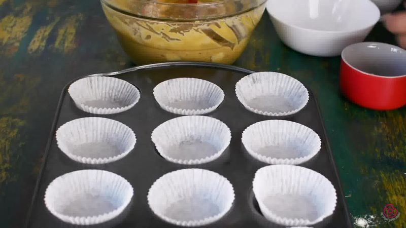 Image of the recipe cooking step-1-2 for Whole Wheat Peach Muffins